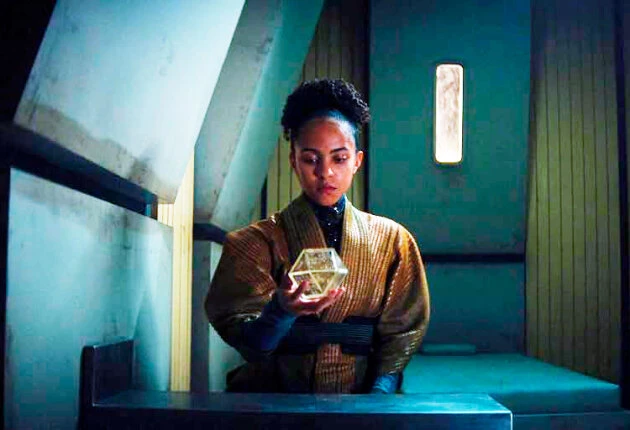 Картинки из сериала «Основание» 1 сезон