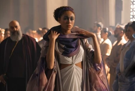 Кадры из сериала «Основание»