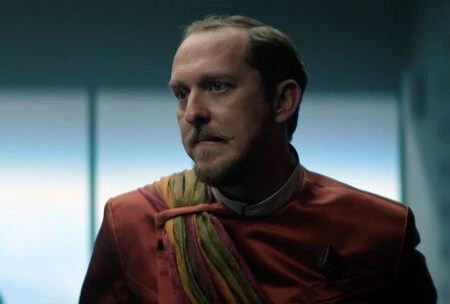 Кадры из сериала «Основание»