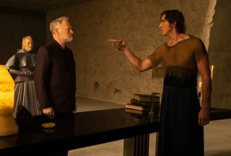 Кадры из сериала «Основание»