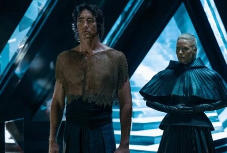 Кадры из сериала «Основание»